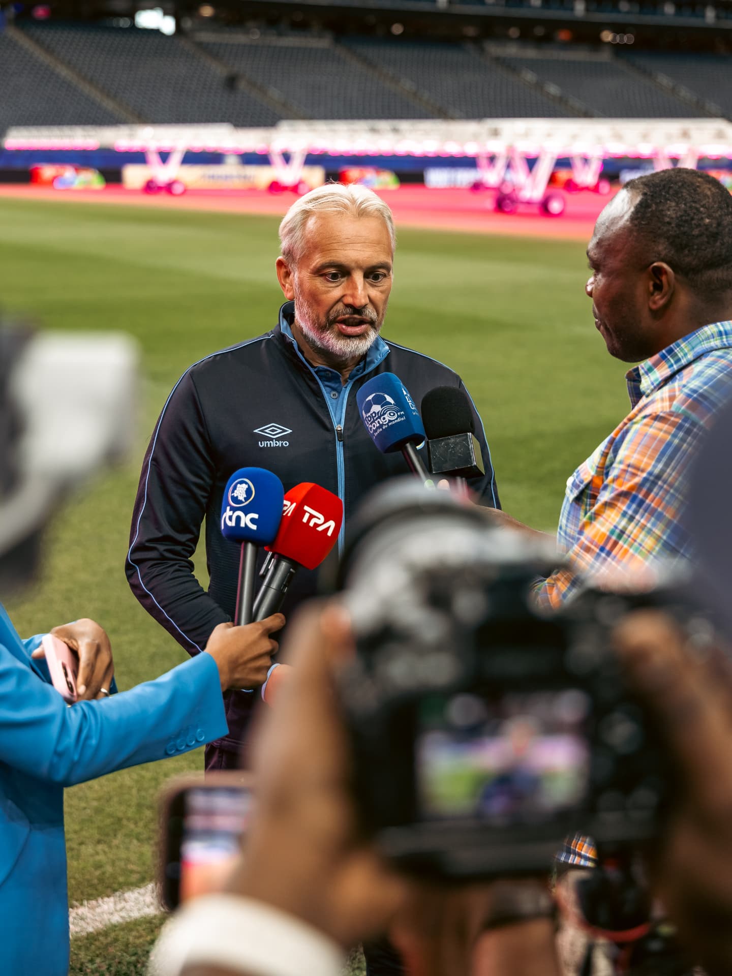 Sébastien Desabre en conférence de presse avec la RD Congo (66)